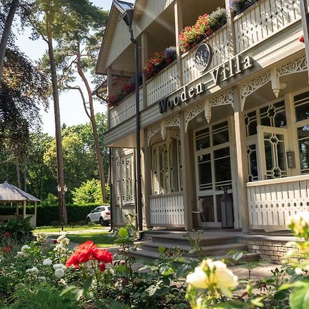 Wooden Villa Apartments Jurmala Ngoại thất bức ảnh