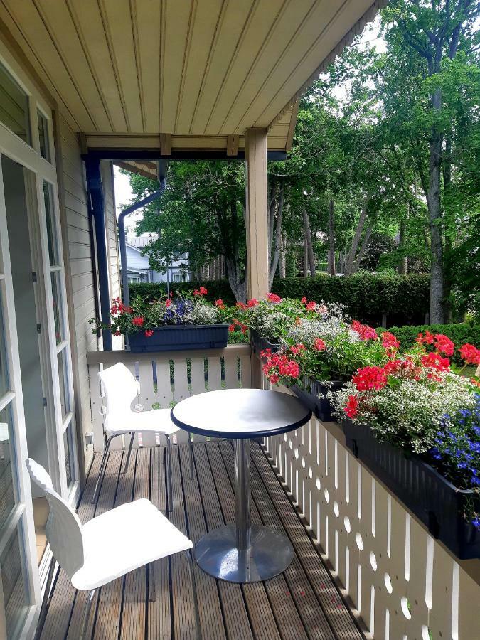 Wooden Villa Apartments Jurmala Ngoại thất bức ảnh